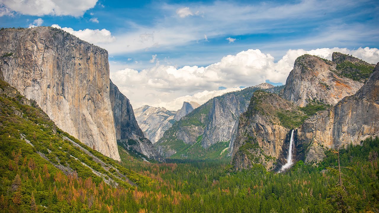 Yosemite National Park Vacation Travel Guide | Expedia